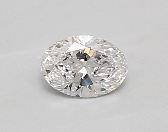 0.37ct E VVS2 Oval (IGI)