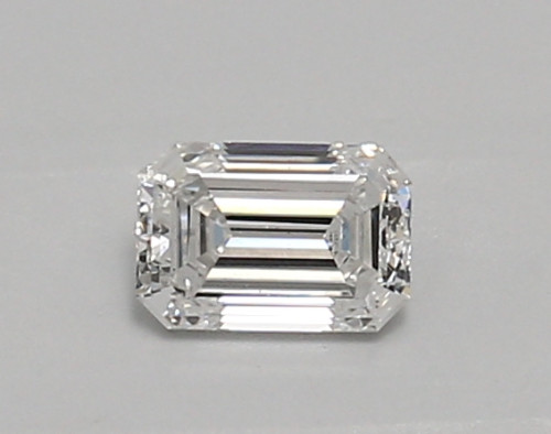 0.50 carat e VS1 EX  Cut IGI emerald diamond